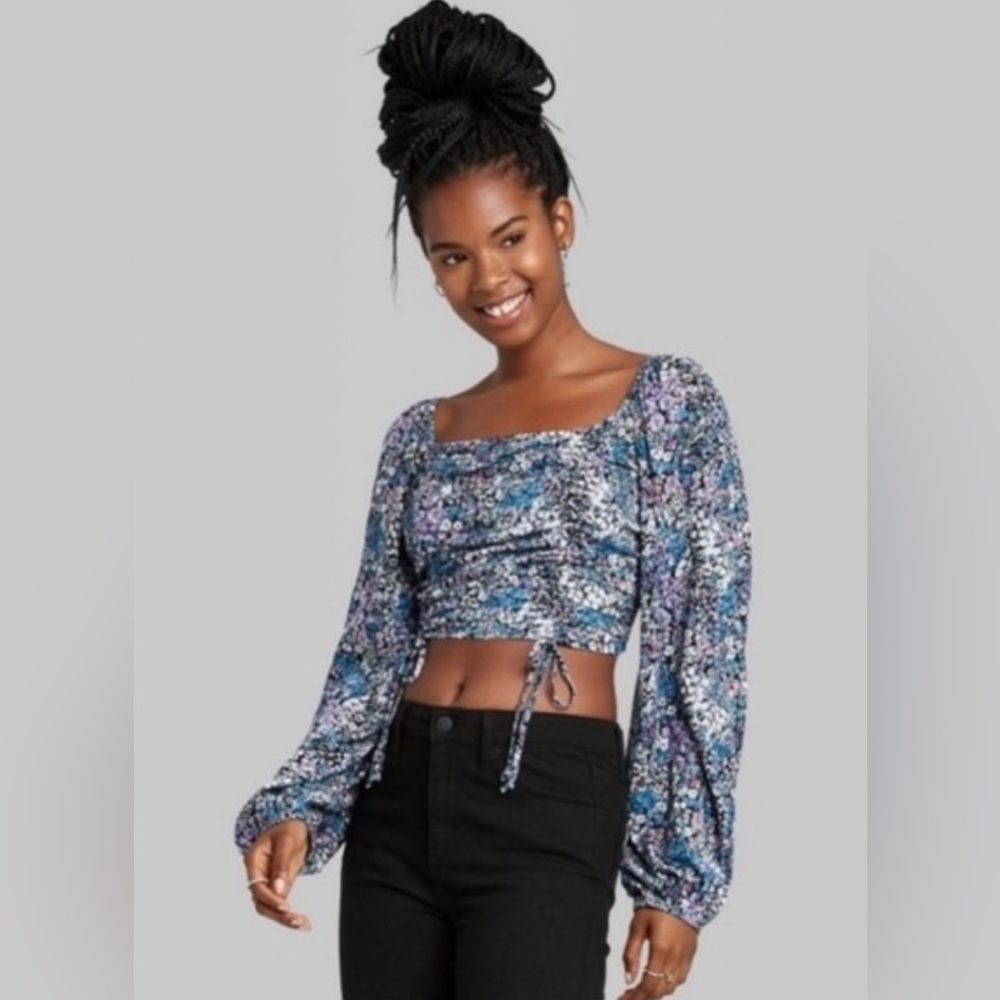 Wild Fable Floral Ruched Long Sleeve Crop Top